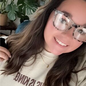 Meet your Posher, Samantha